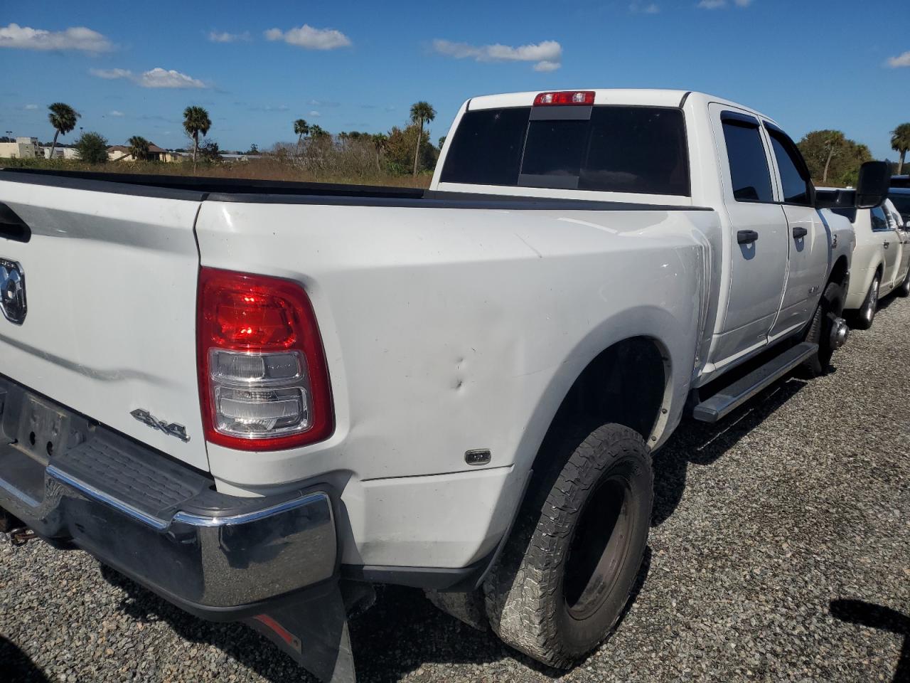 2019 RAM 3500 - Image 3
