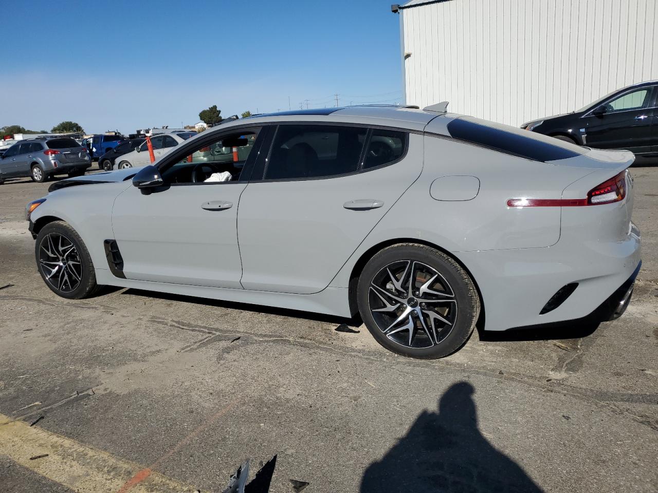 2022 Kia Stinger - Image 2