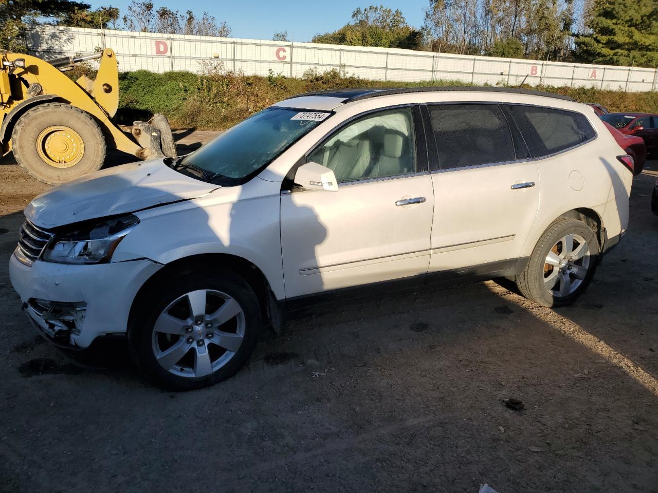 1GNKRJKD9FJ152311 2015 CHEVROLET TRAVERSE - Image 1