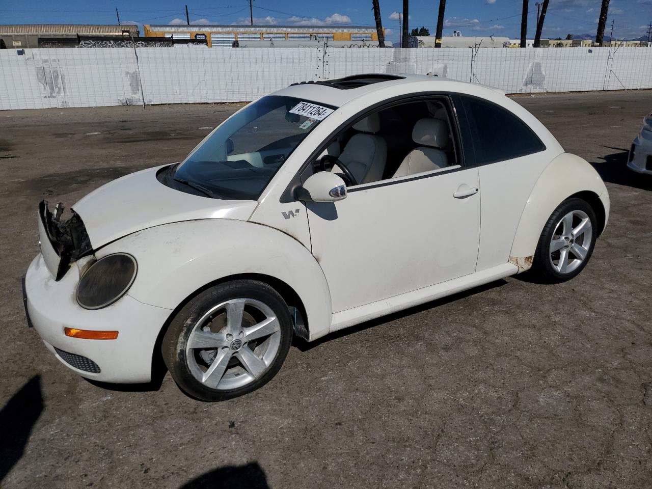2008 Volkswagen Beetle - Image 1