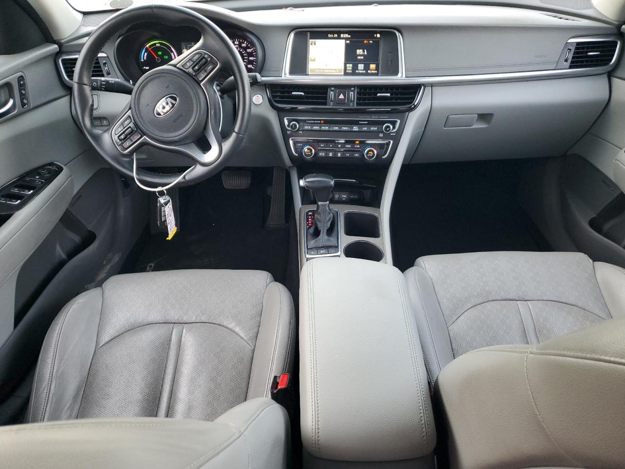 2017 Kia Optima - Image 8