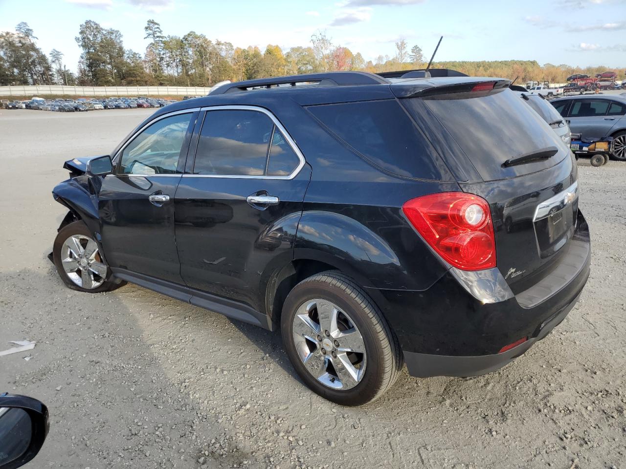 2015 Chevrolet Equinox - Image 2