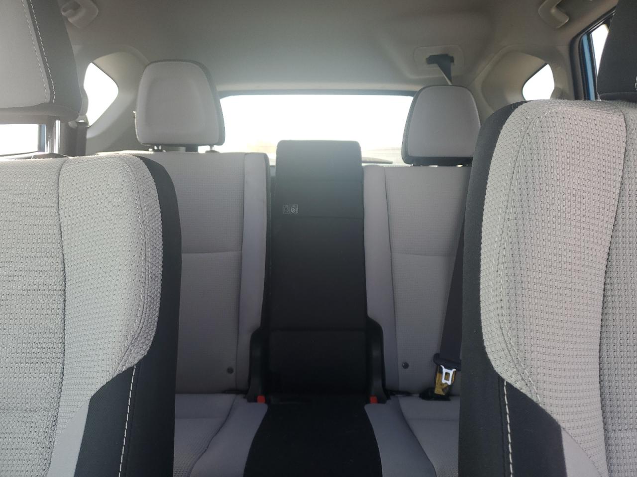 2018 Toyota RAV 4 - Image 10