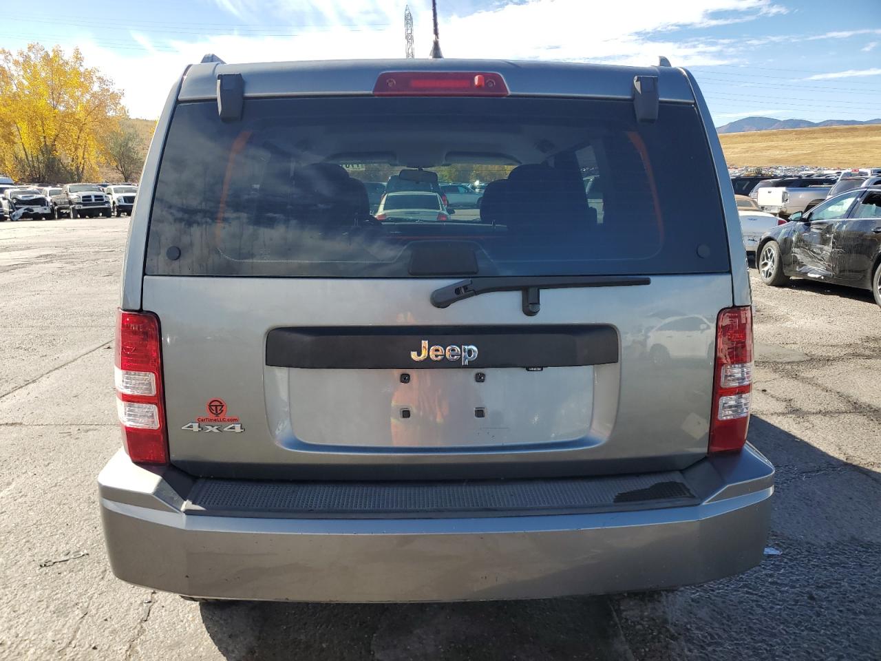 2012 Jeep Liberty (North America) - Image 6