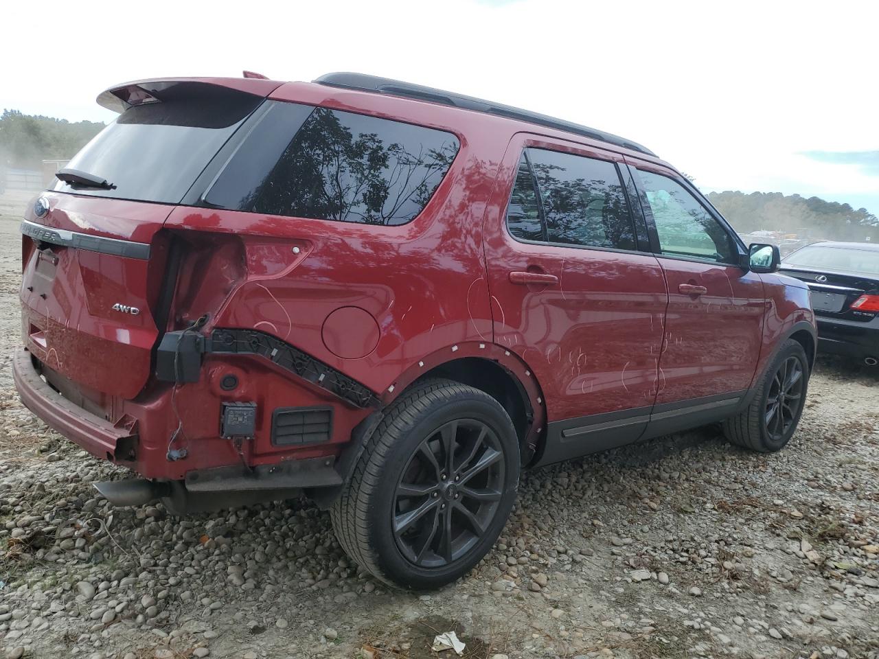 2017 Ford Explorer - Image 3