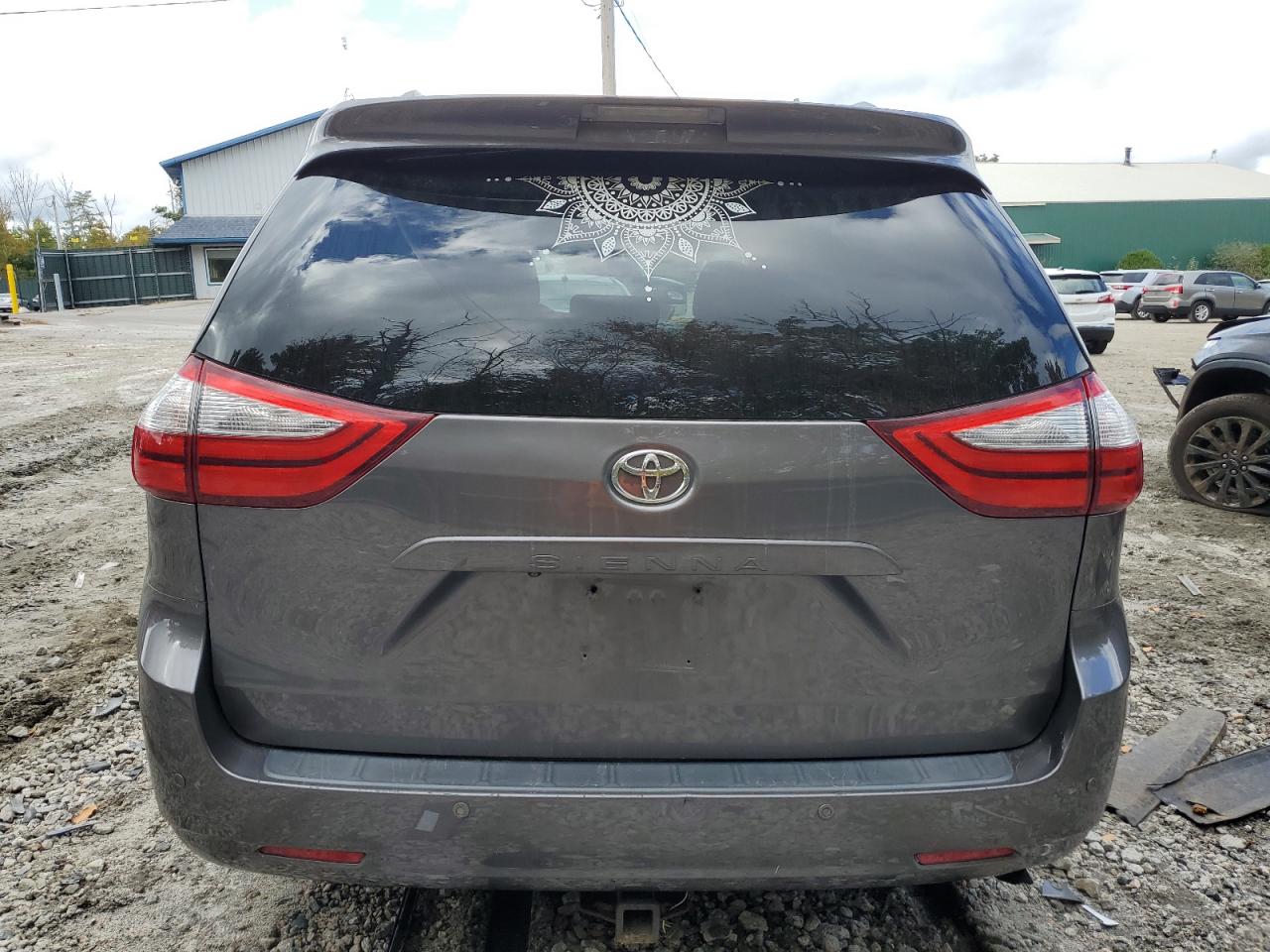 5TDDK3DC6FS107545 2015 Toyota Sienna Xle