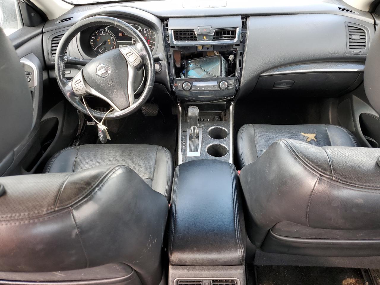 2014 Nissan Altima - Image 8