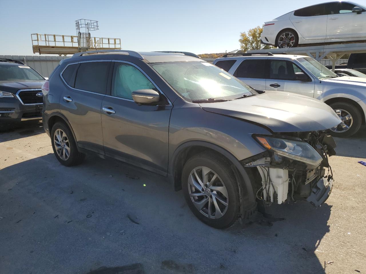 2015 Nissan Rogue - Image 4