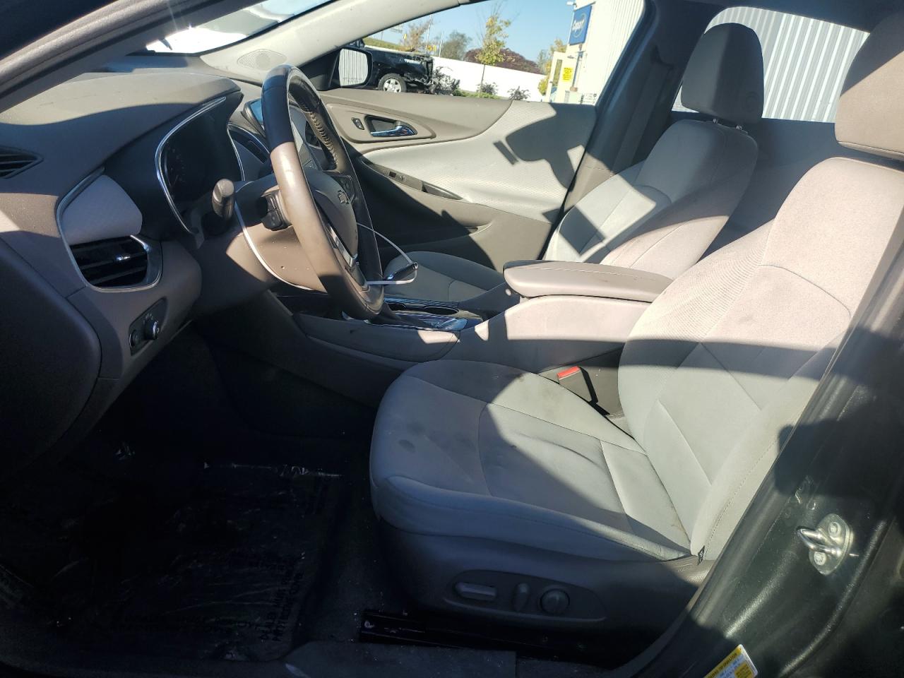 2016 Chevrolet Malibu - Image 7