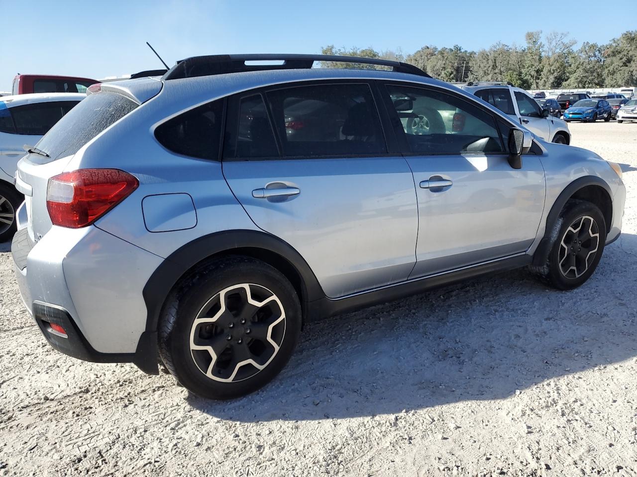 2014 Subaru XV - Image 3