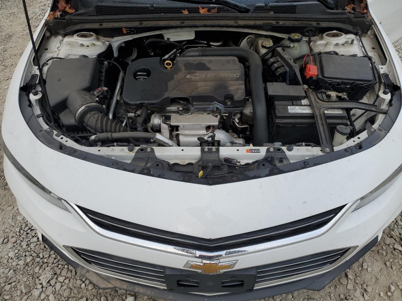 2016 Chevrolet Malibu - Image 11