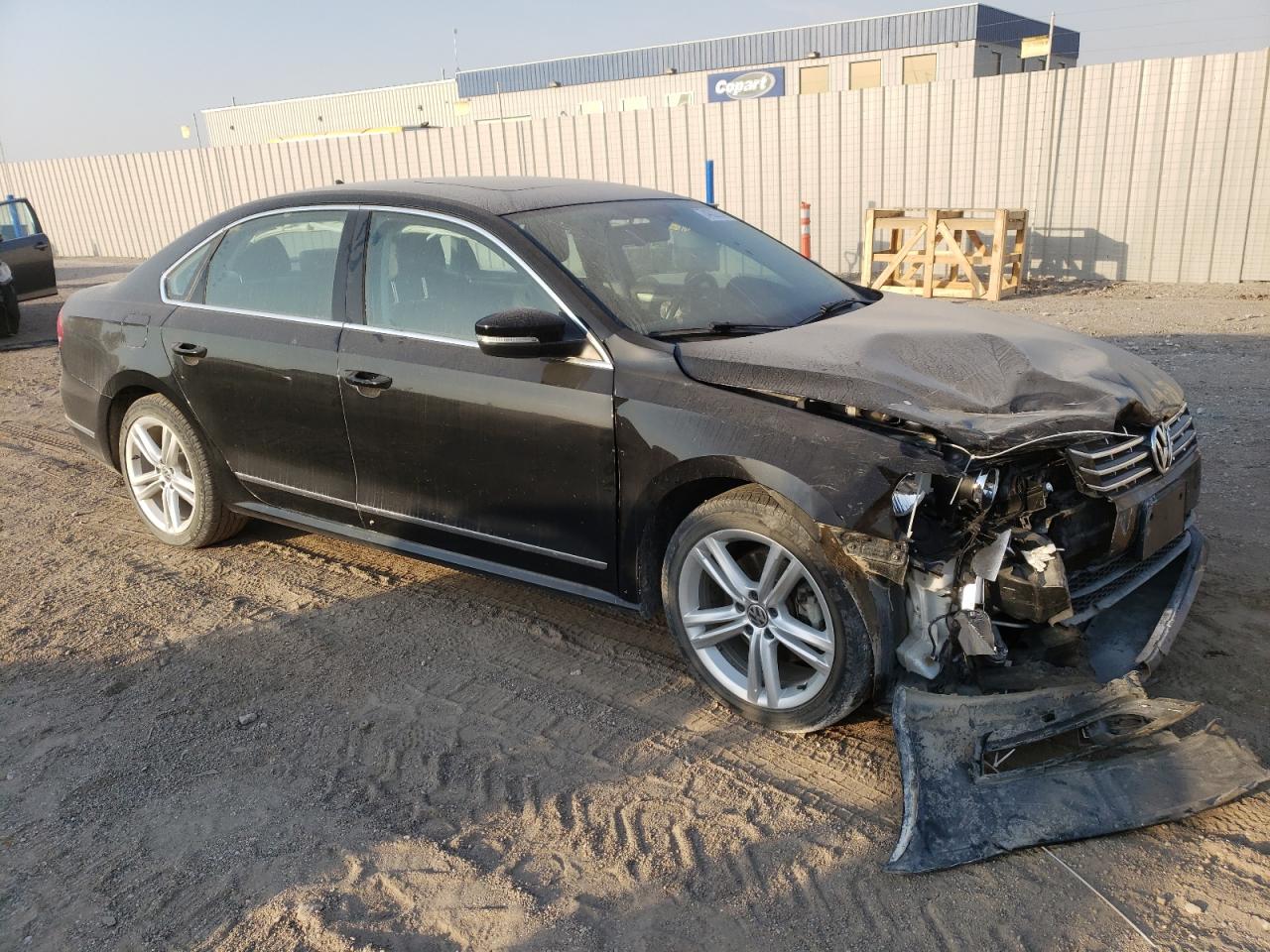 2014 Volkswagen Passat - Image 4