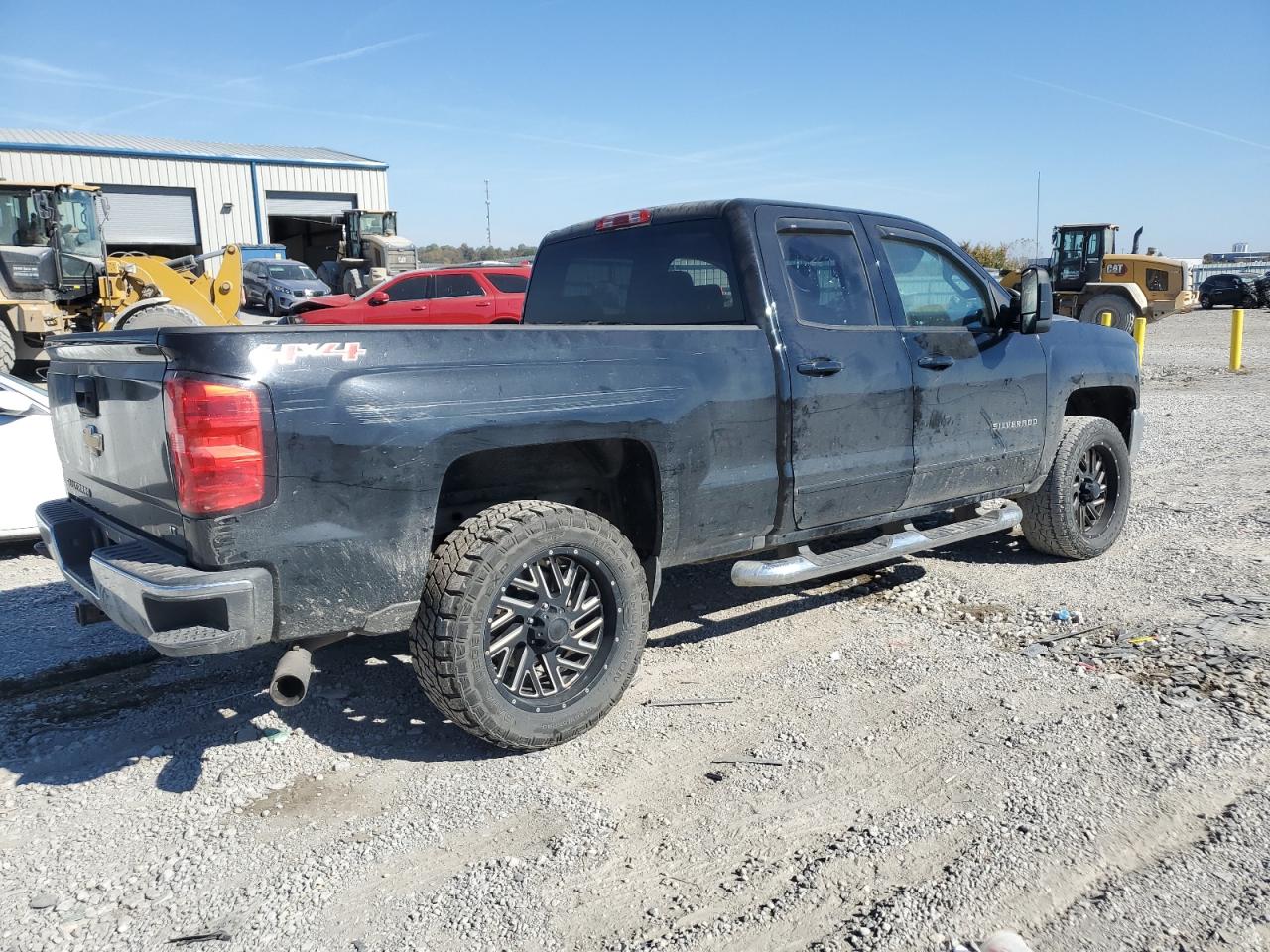 2016 Chevrolet Silverado - Image 3