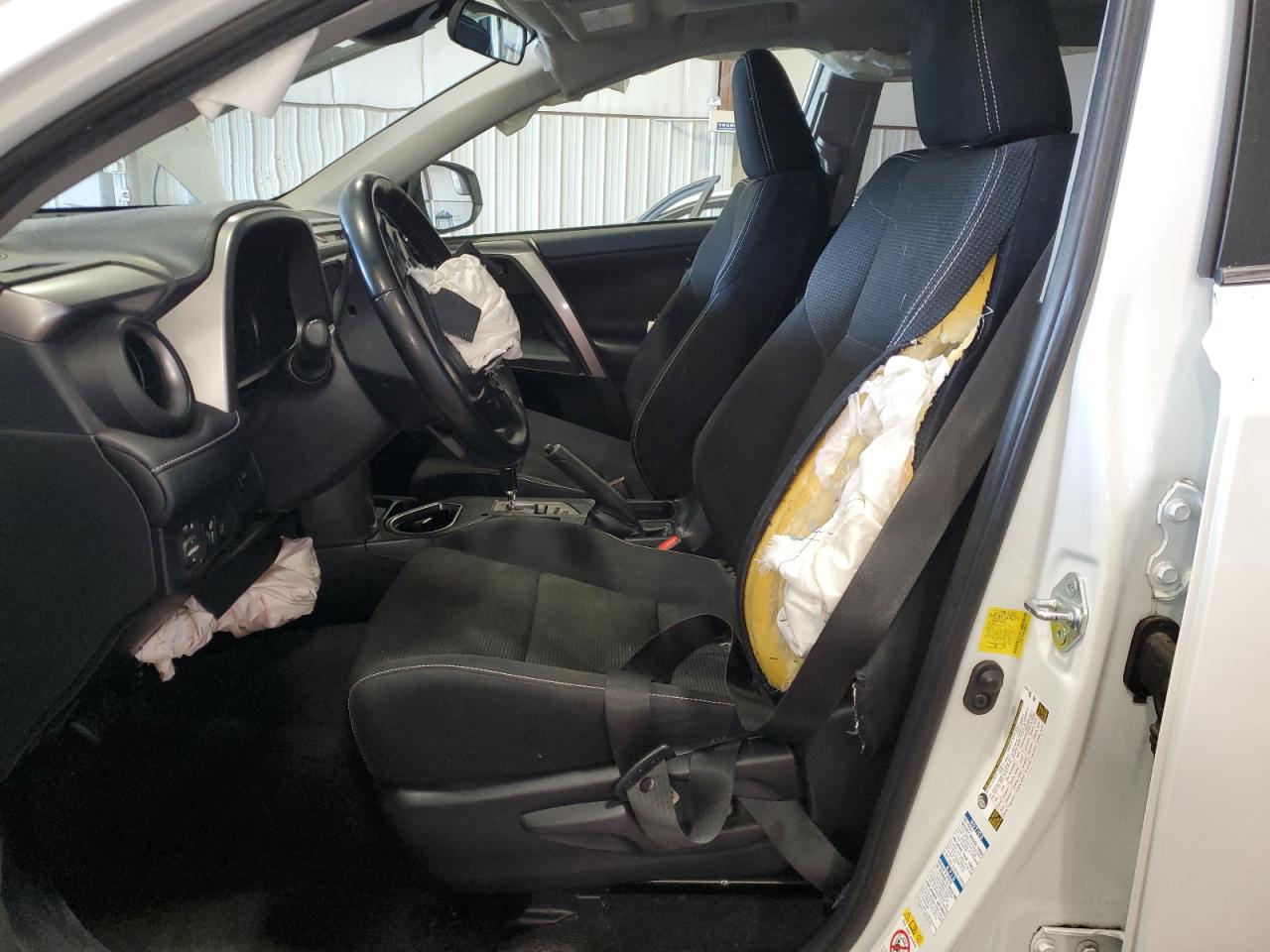 2017 Toyota RAV 4 - Image 7