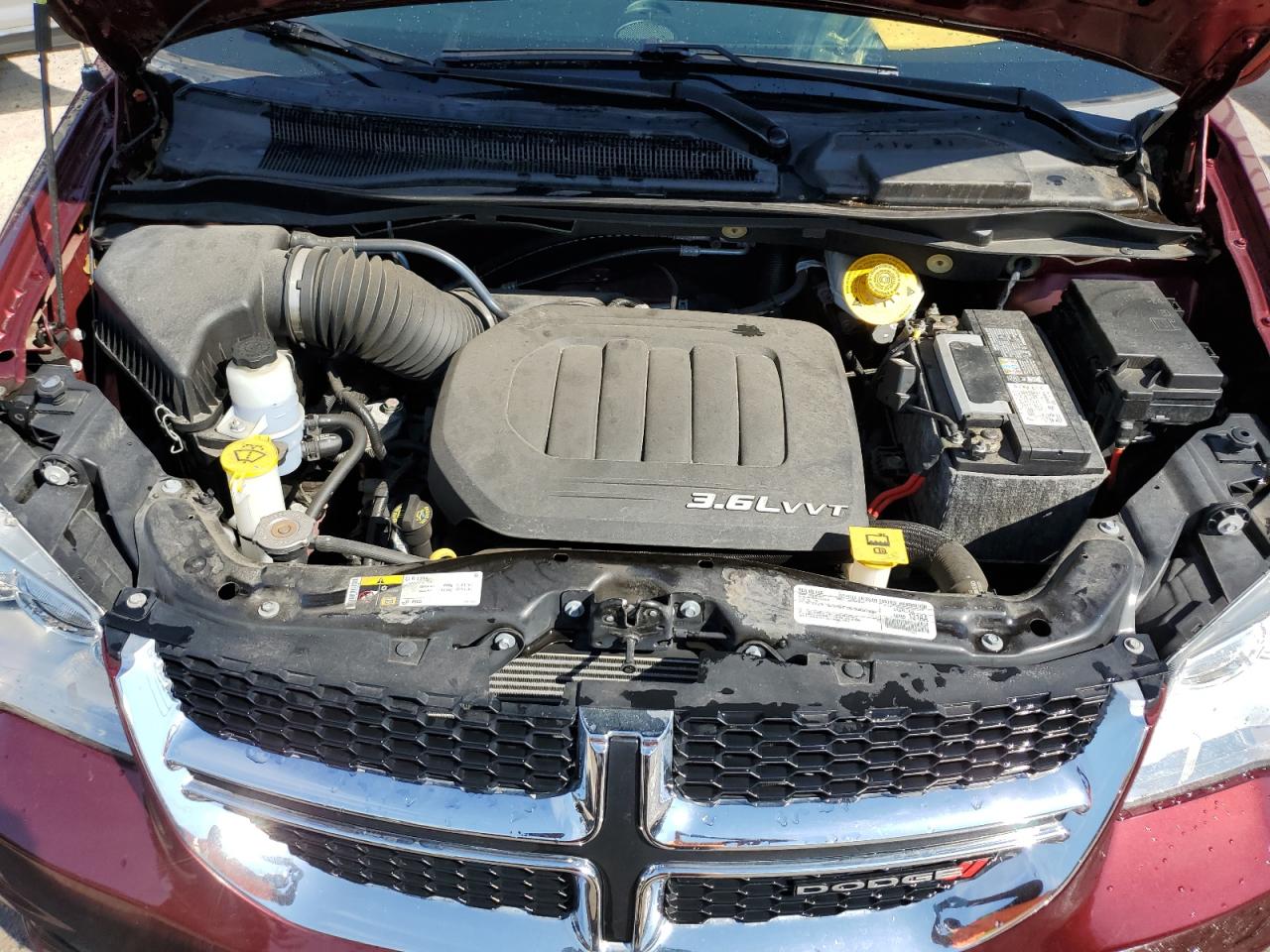 2018 Dodge Caravan - Image 12