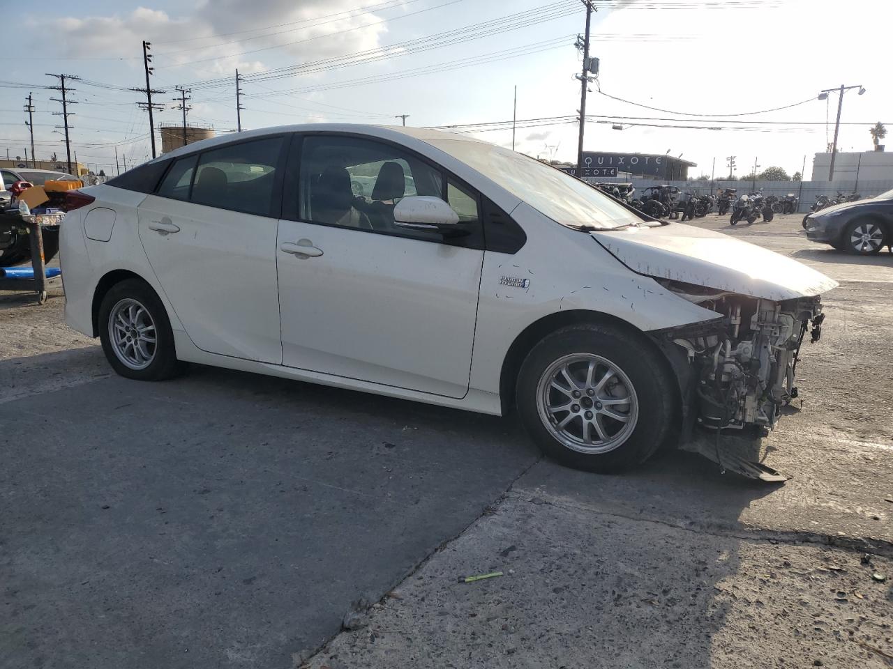 VIN JTDKARFP2H3067269 2017 TOYOTA PRIUS no.4