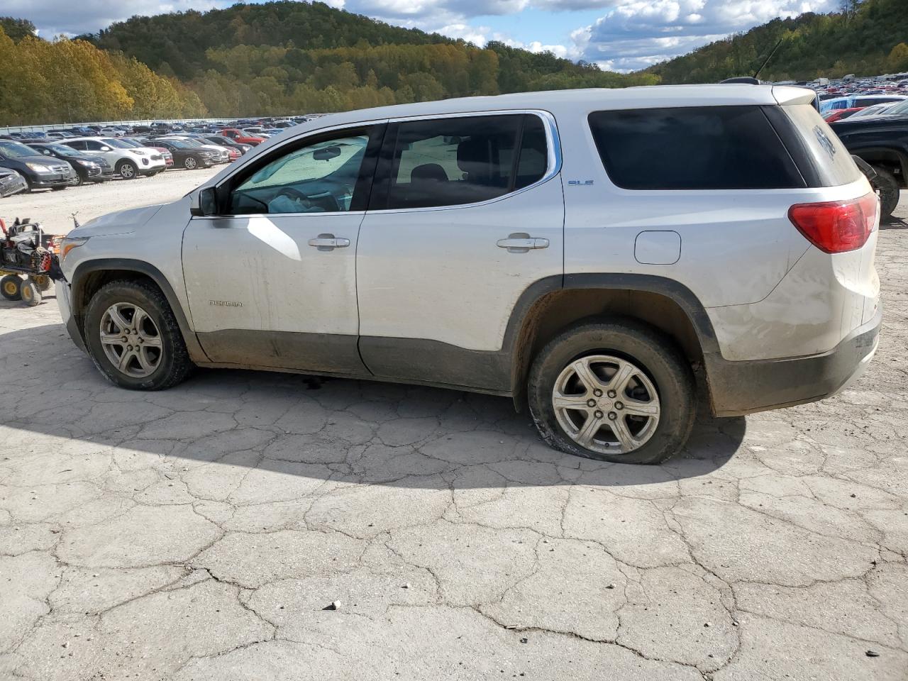 VIN 1GKKNKLA8KZ288945 2019 GMC ACADIA no.2