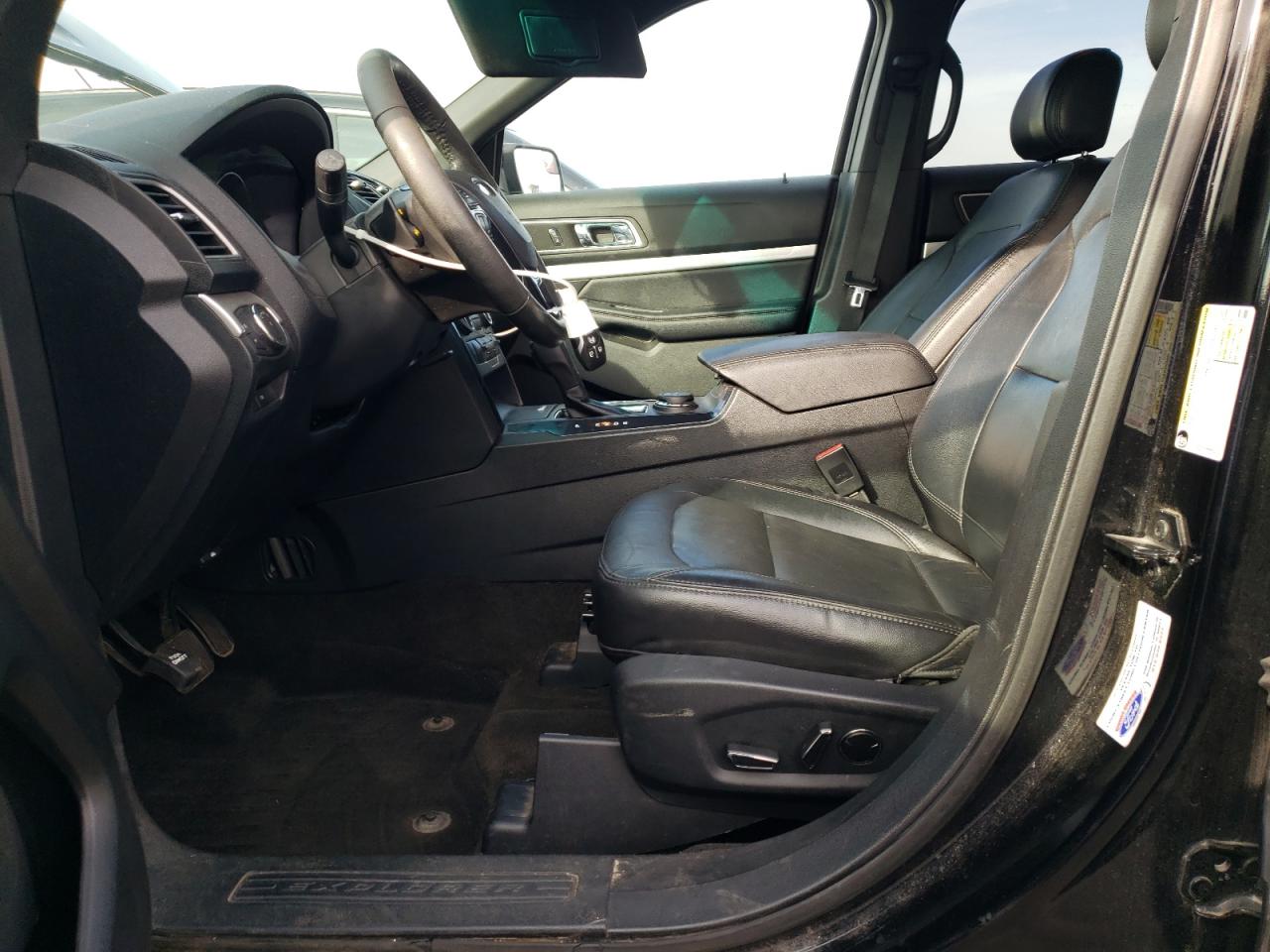 2016 Ford Explorer - Image 7