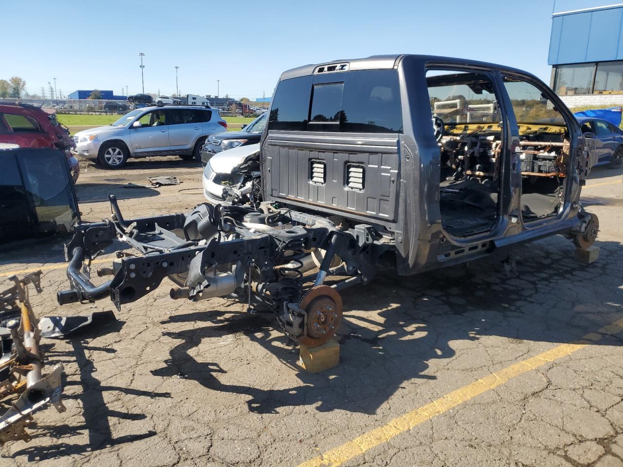 2021 RAM 1500 - Image 3