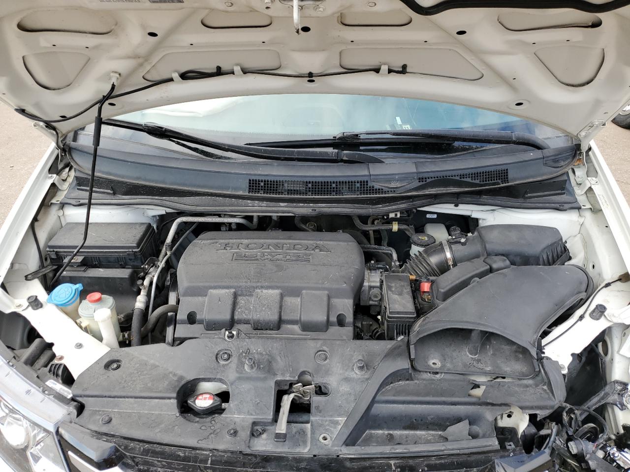2014 Honda Odyssey - Image 14