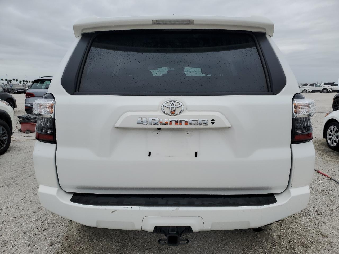 2024 Toyota 4Runner Sr5 VIN: JTEEU5JR2R5305922 Lot: 75135254