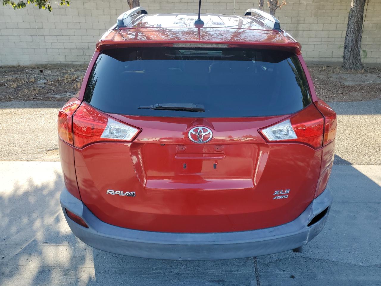 2015 Toyota Rav4 Xle VIN: 2T3RFREV2FW275498 Lot: 73410944