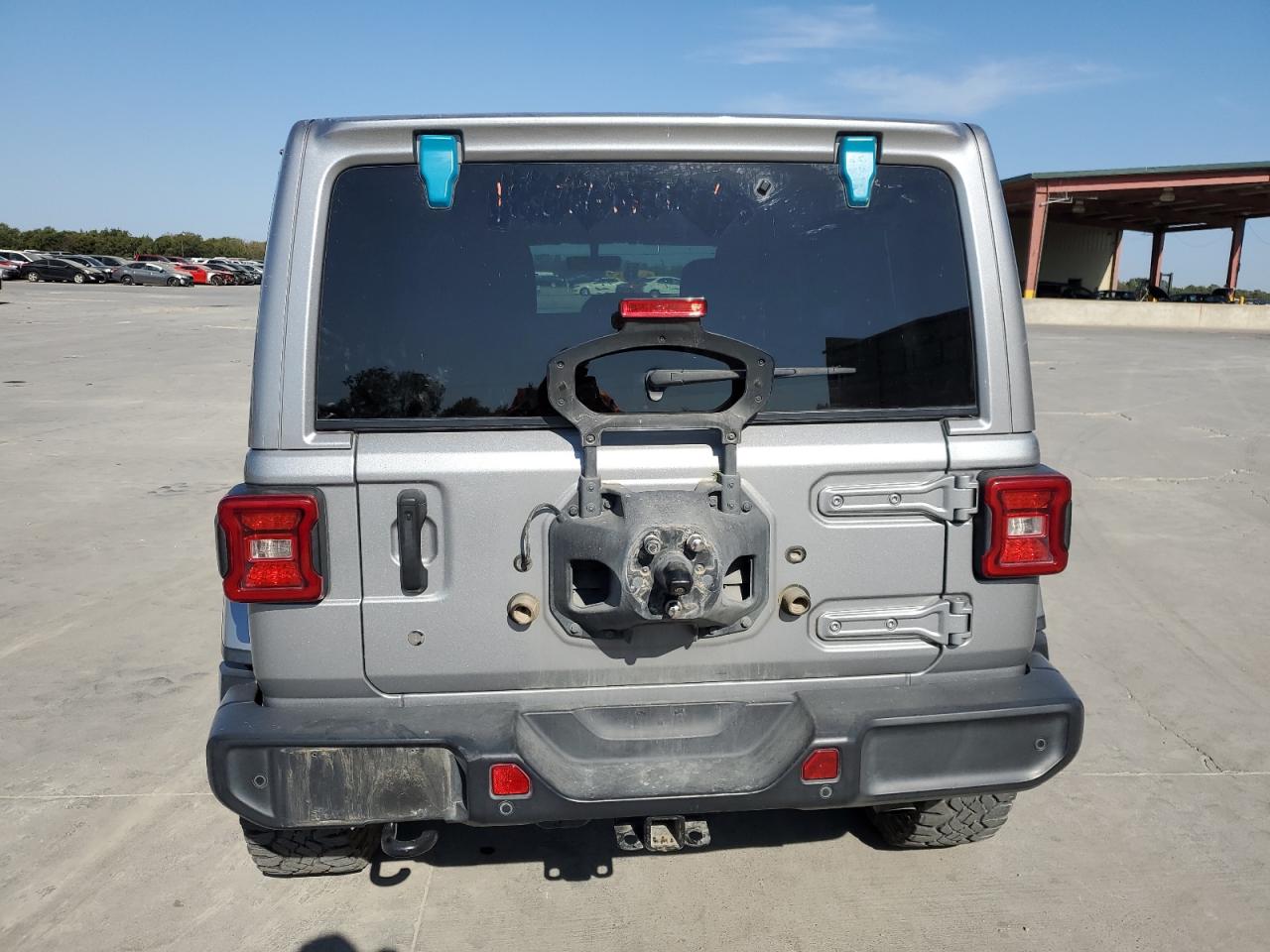 2018 Jeep Wrangler - Image 6