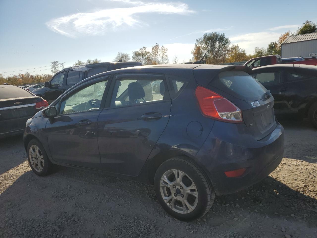 2016 Ford Fiesta - Image 2