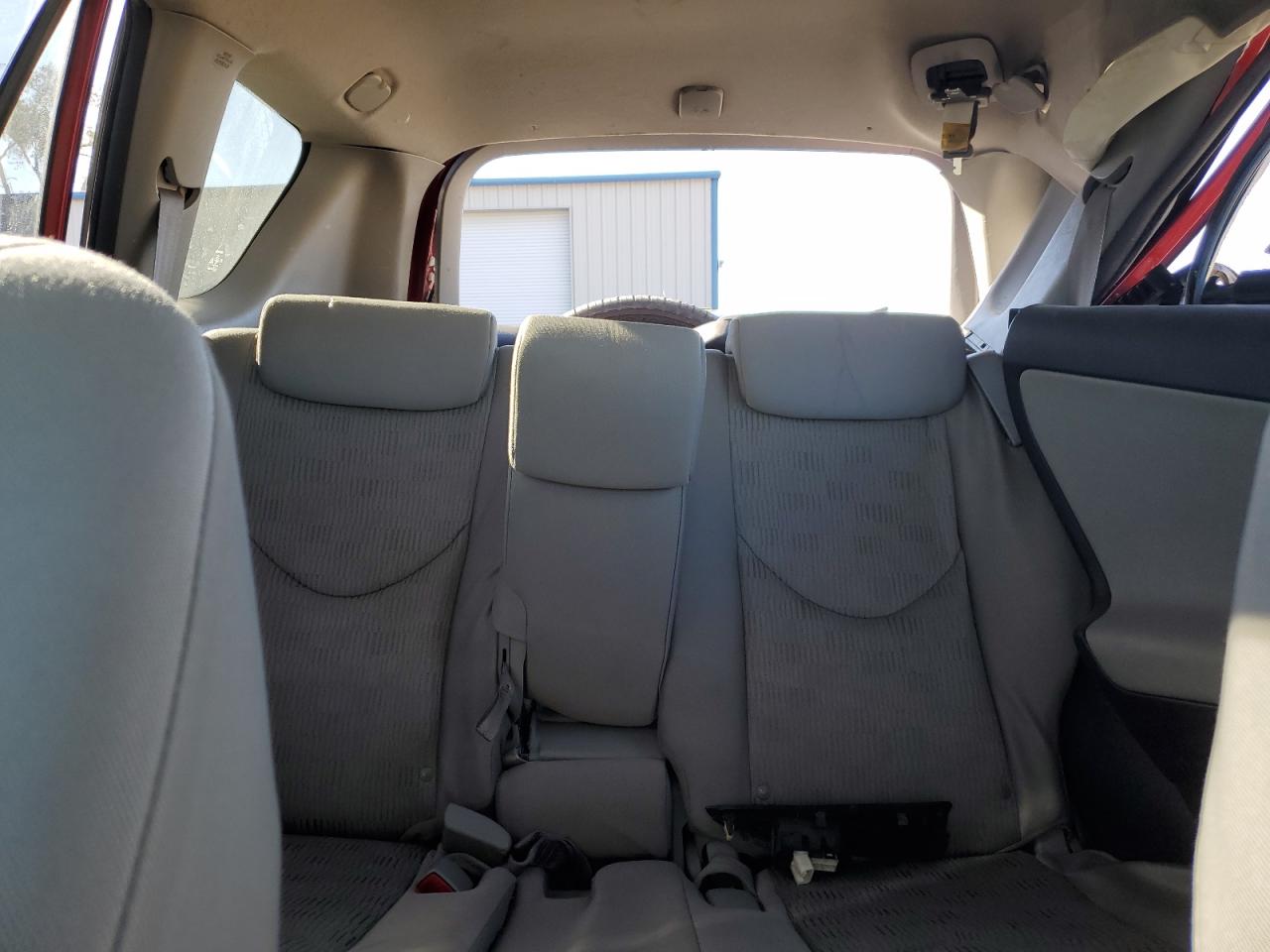 2010 Toyota RAV 4 - Image 10