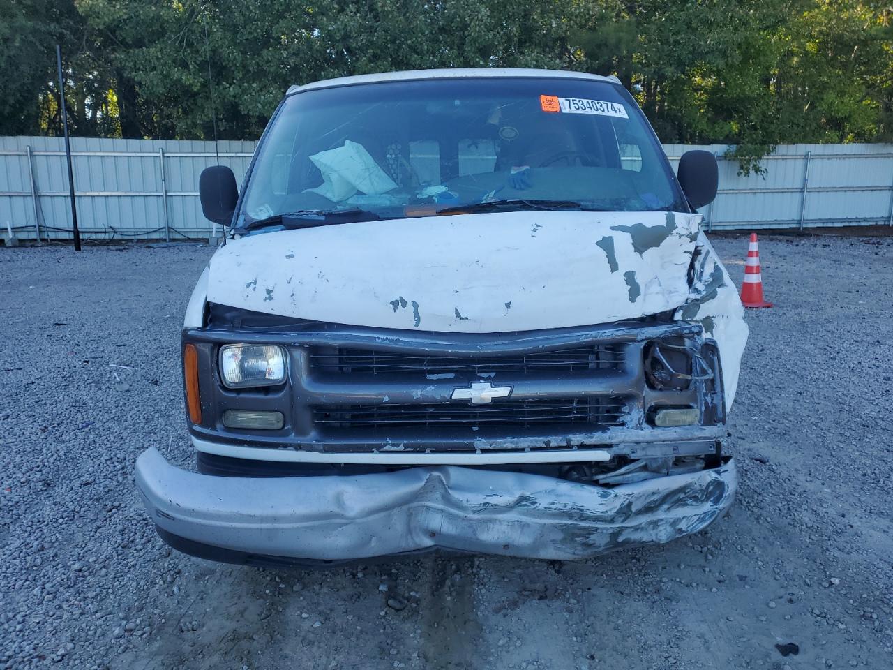 2001 Chevrolet Express - Image 5