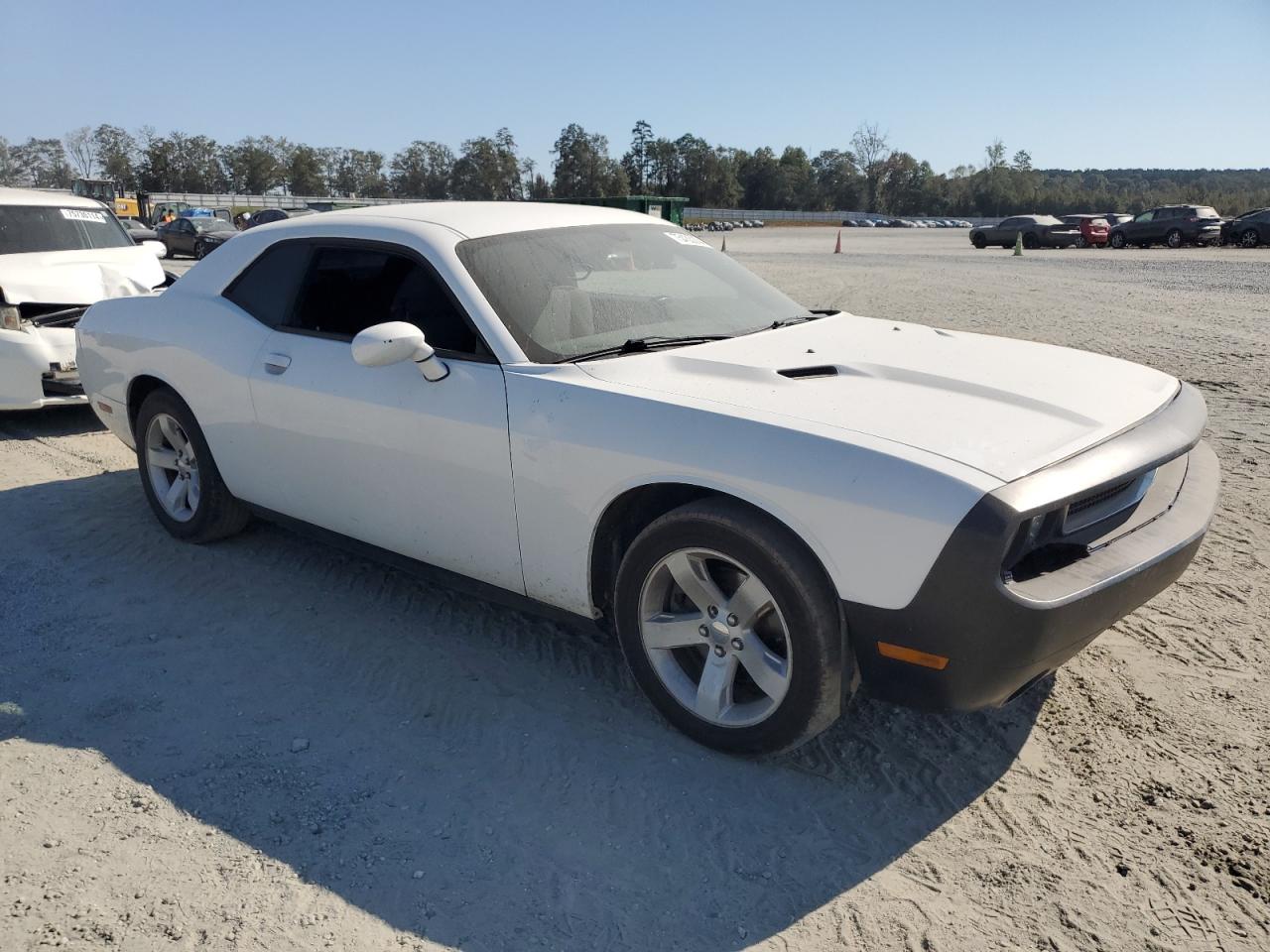2014 Dodge Challenger - Image 4