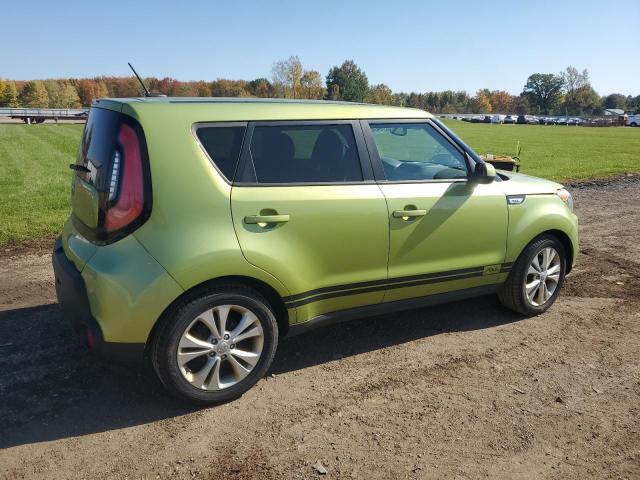  KIA SOUL 2015 Зеленый