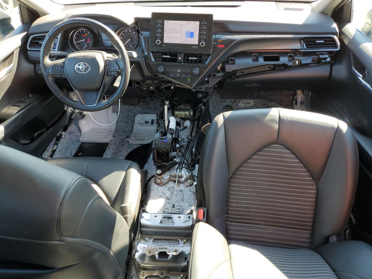 2021 Toyota Camry - Image 8