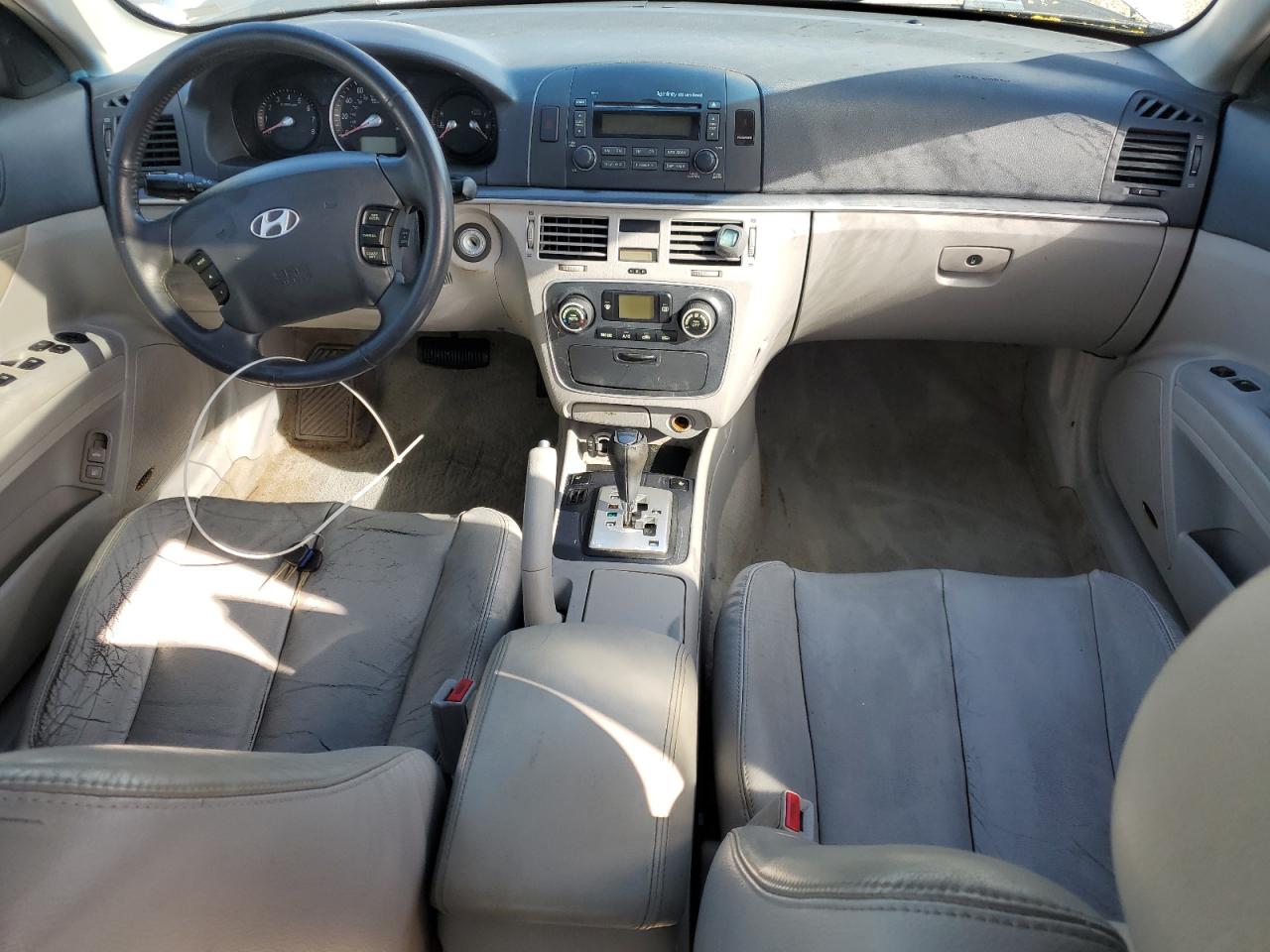 2008 Hyundai Sonata - Image 8