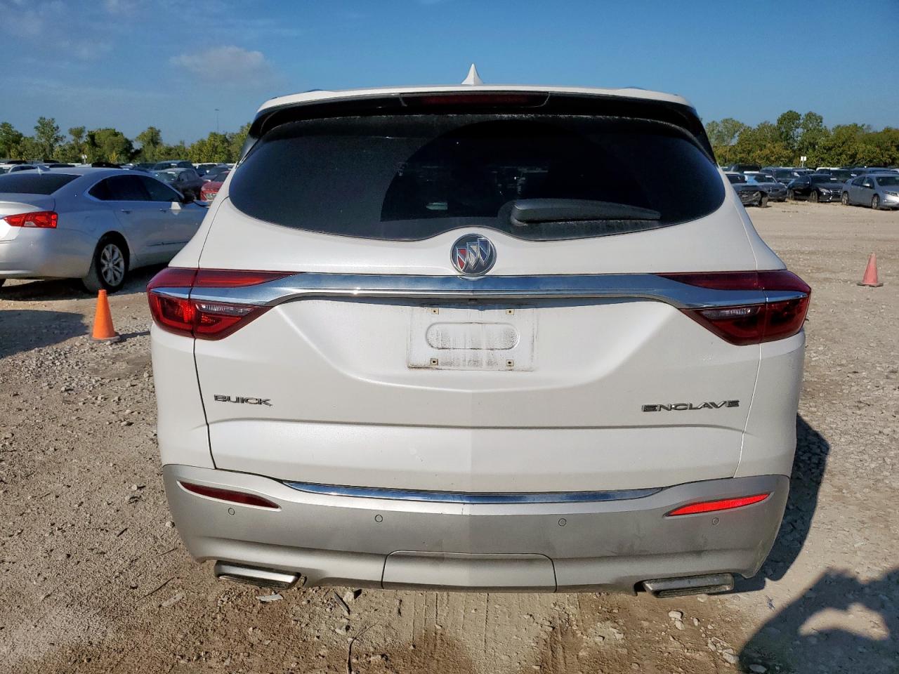 2018 Buick Enclave Essence VIN: 5GAERBKW0JJ202987 Lot: 82280465