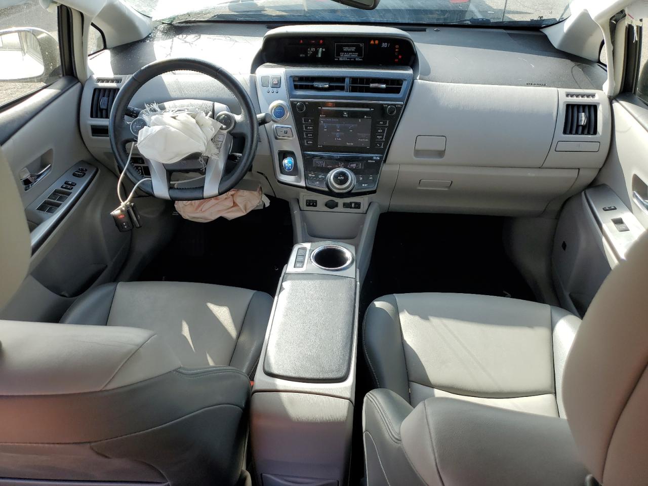 2017 Toyota Prius V VIN: JTDZN3EU1HJ063975 Lot: 86537965