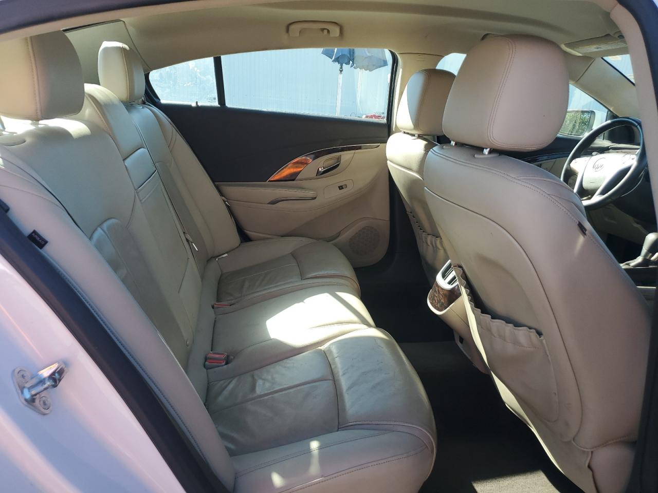 2015 Buick Lacrosse VIN: 1G4GB5GR1FF300027 Lot: 87457595