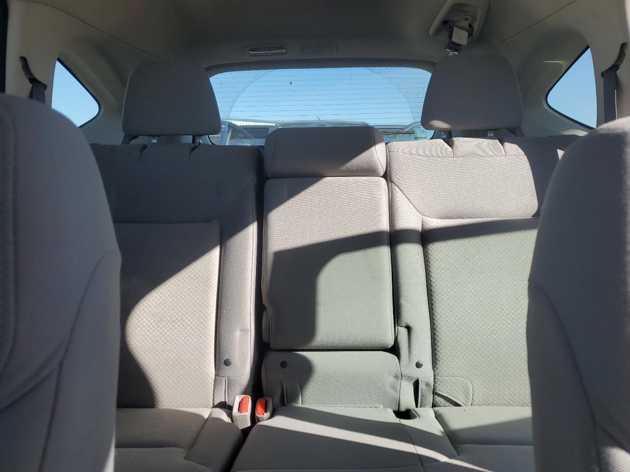 2016 Honda Cr-V Lx VIN: 2HKRM4H39GH638682 Lot: 82715085