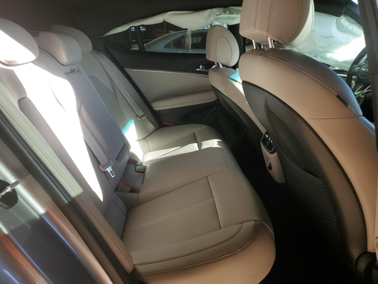 2022 Genesis G70 Base VIN: KMTG34TA0NU102921 Lot: 90111375