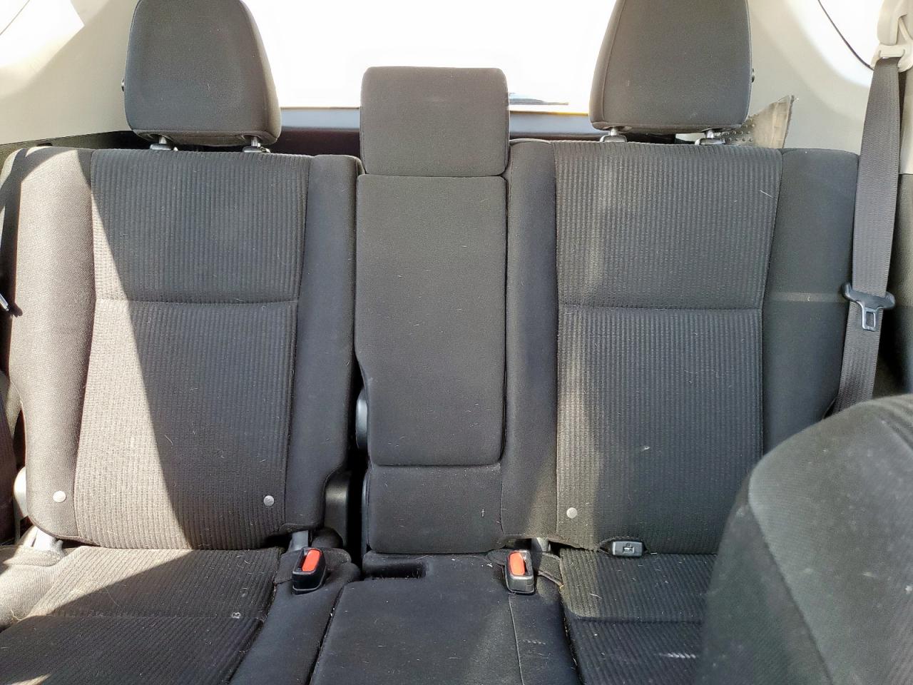 2017 Toyota Rav4 Le VIN: JTMZFREV2HD094742 Lot: 84924845