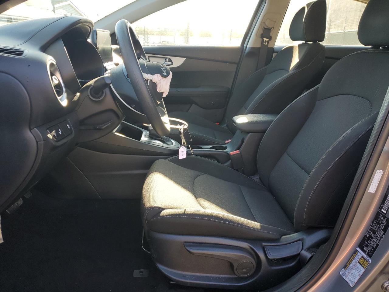 2024 Kia Forte Lx VIN: 3KPF24AD2RE753188 Lot: 87450815