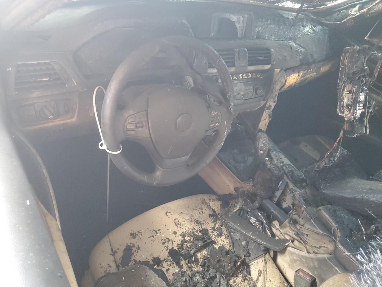 2018 BMW 320 I VIN: WBA8E1G52JNU90485 Lot: 85697765