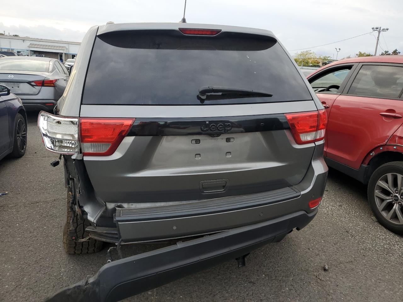 2013 Jeep Grand Cherokee Laredo VIN: 1C4RJFAGXDC589761 Lot: 84869405