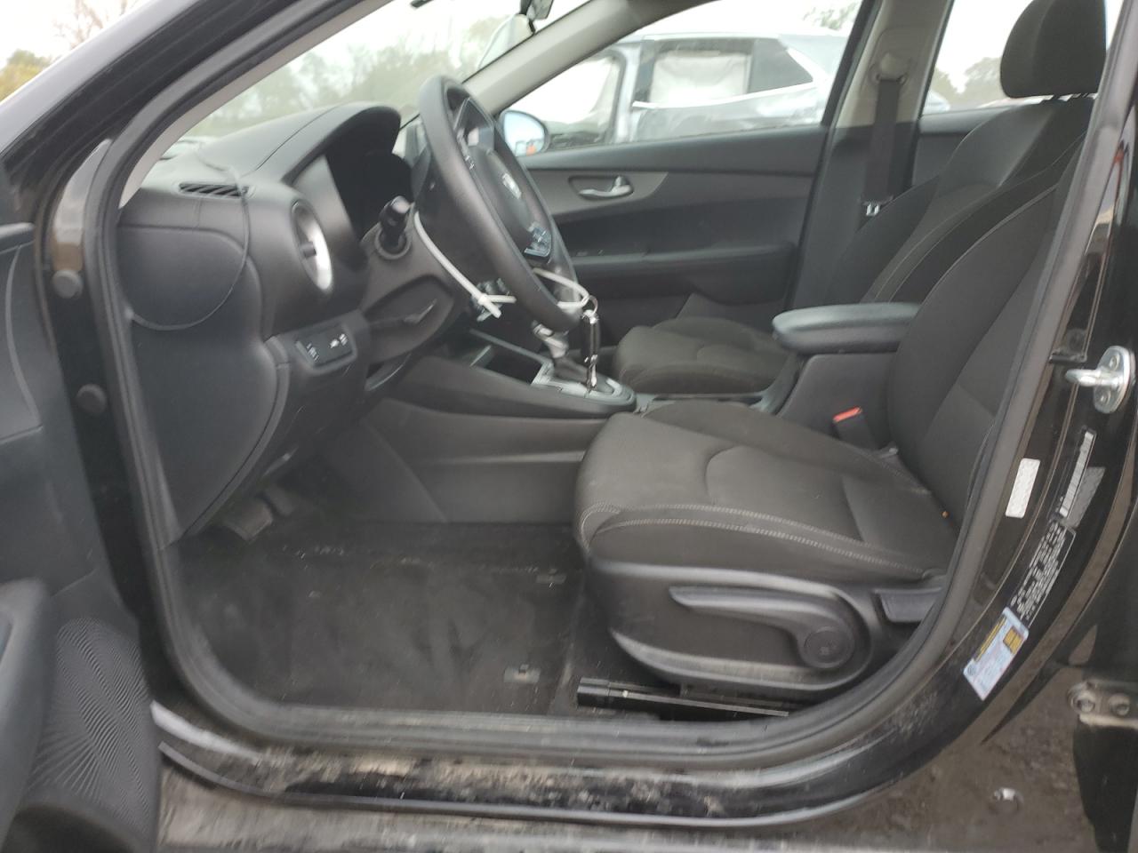 2020 Kia Forte Fe VIN: 3KPF24AD1LE158274 Lot: 86818205