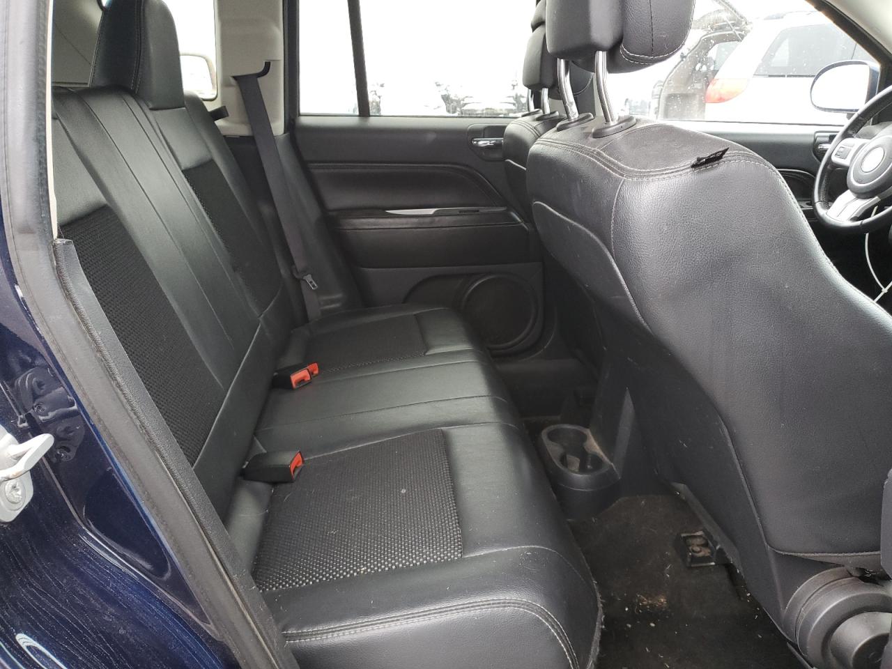 2016 Jeep Compass Latitude VIN: 1C4NJDEB8GD756750 Lot: 84883715