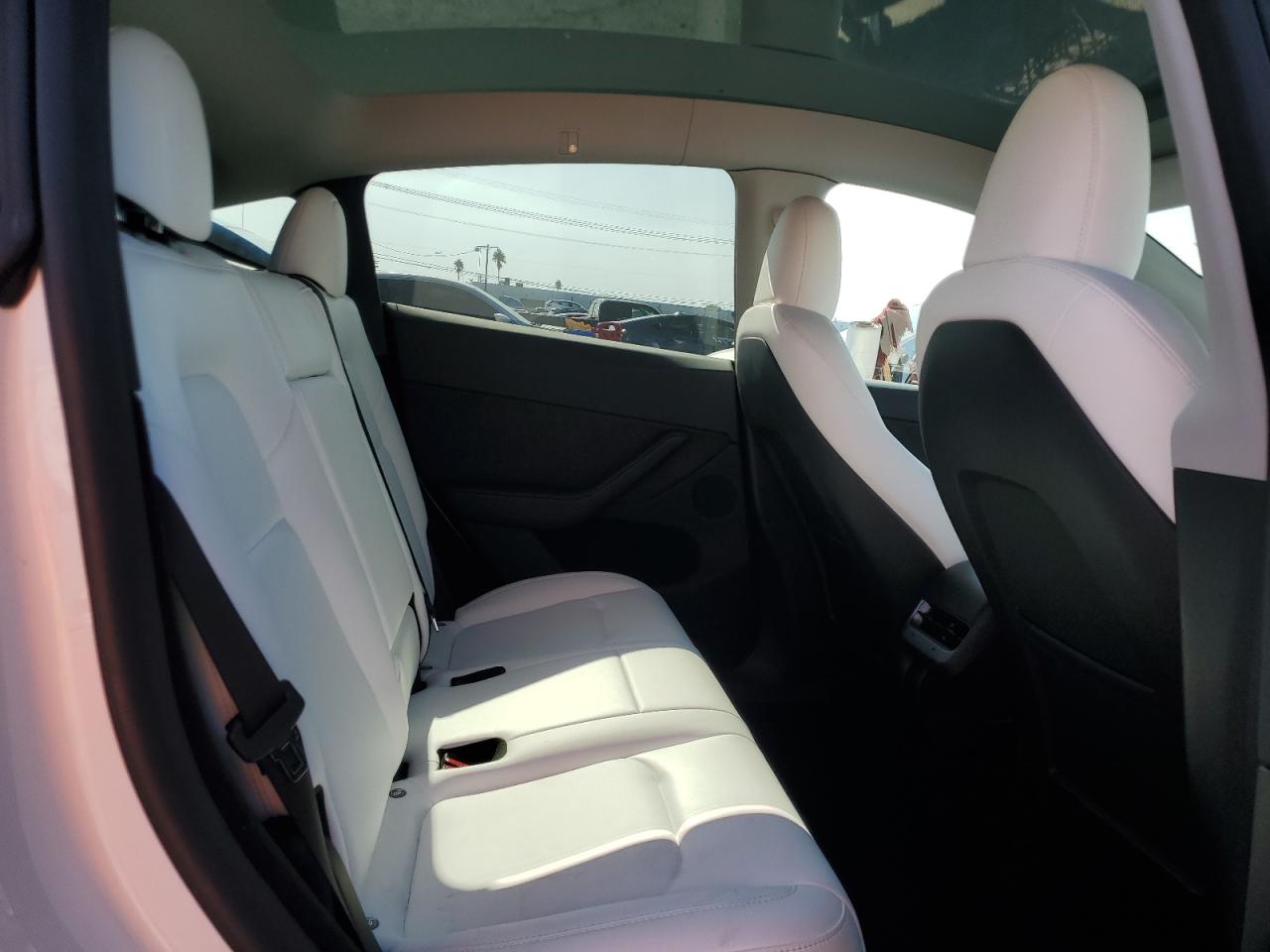 2023 Tesla Model Y VIN: 7SAYGDEE9PA118473 Lot: 89553285