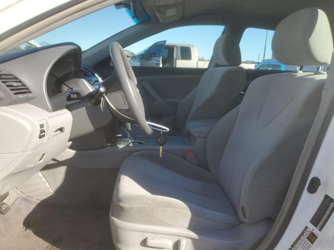 2010 Toyota Camry Base VIN: 4T4BF3EK7AR072960 Lot: 84975465