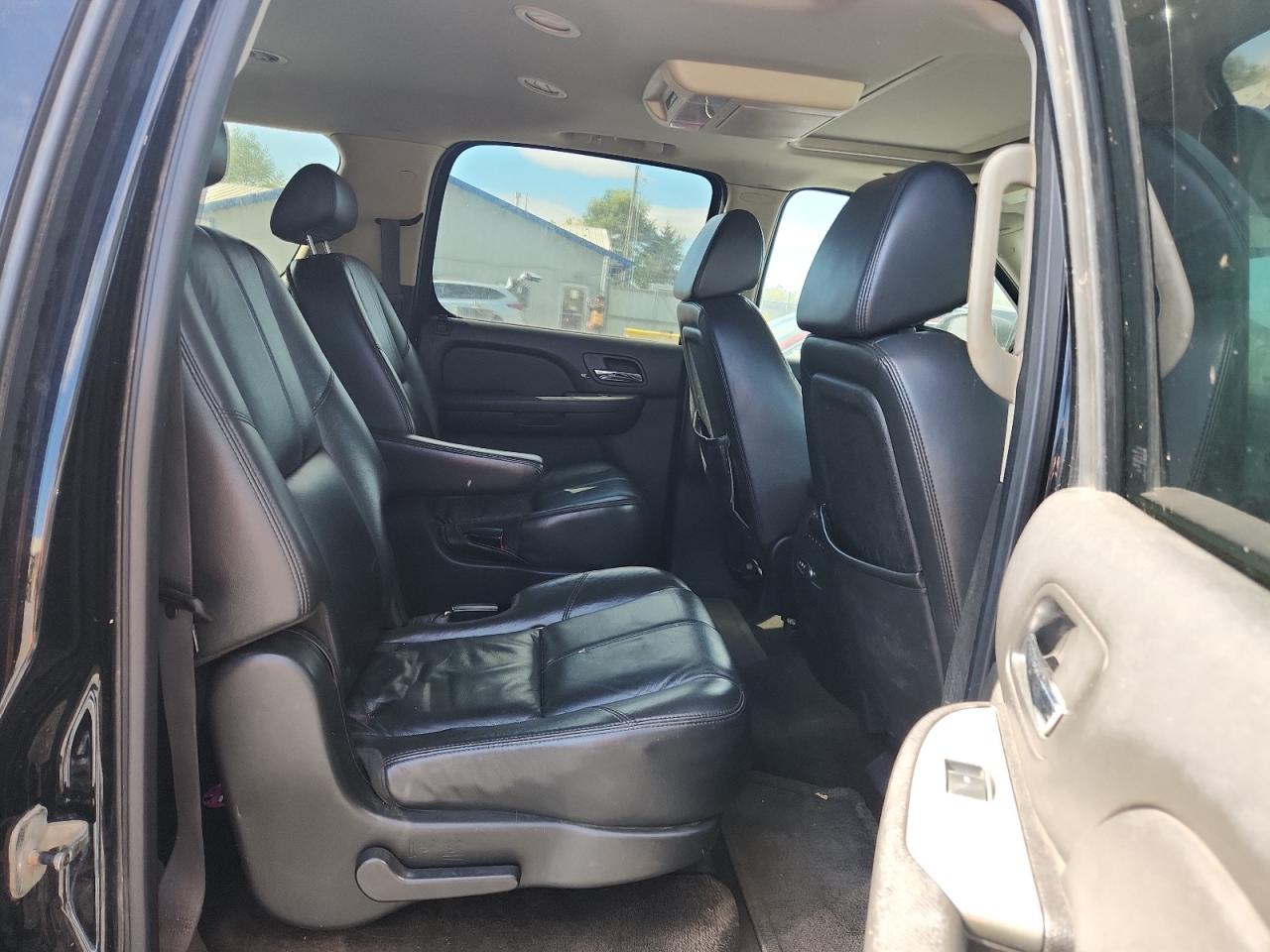 2008 Chevrolet Suburban K1500 Ls VIN: 3GNFK163X8G240862 Lot: 86272575