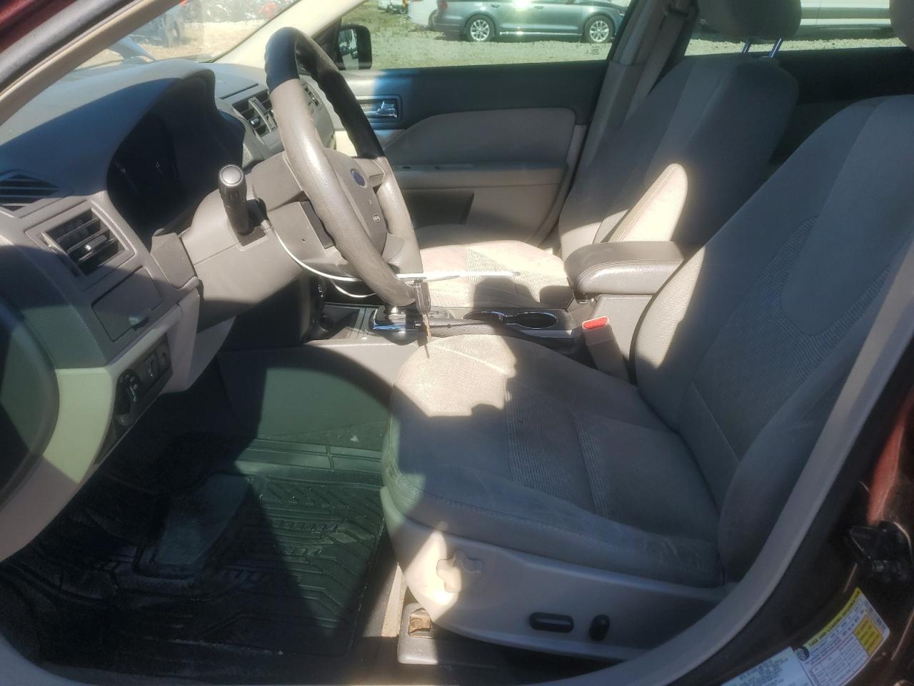 2012 Ford Fusion Se VIN: 3FAHP0HA0CR142175 Lot: 82298375