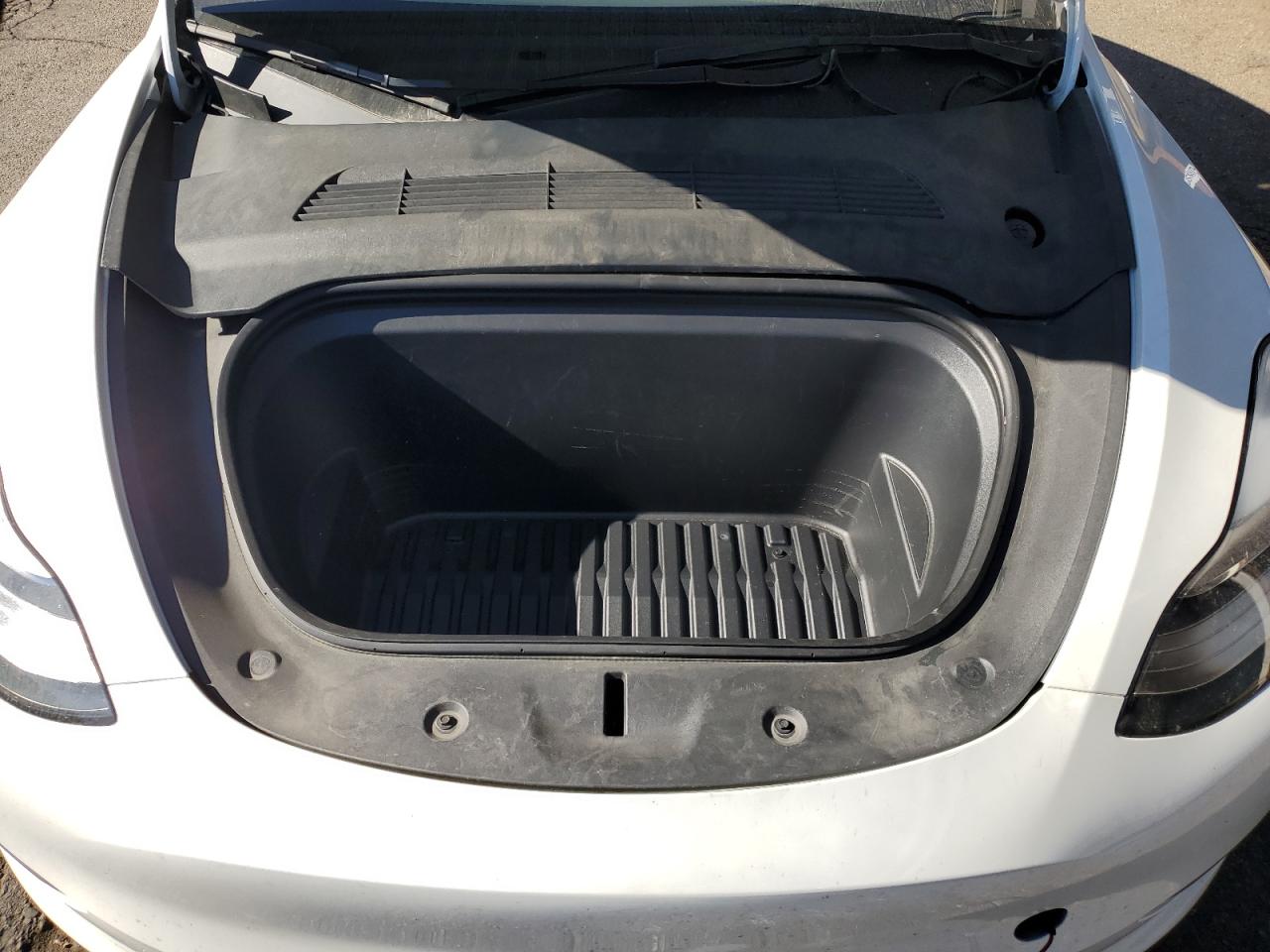 2023 Tesla Model Y VIN: 7SAYGDEE2PF614539 Lot: 89896695